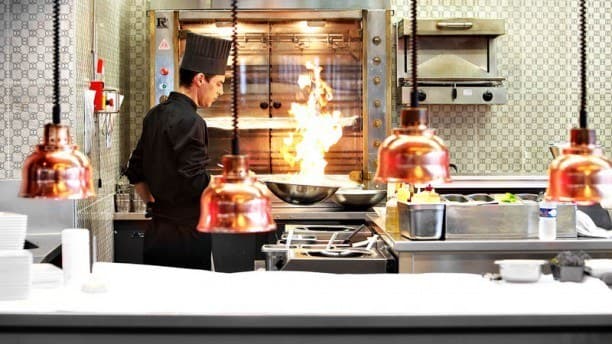 La defense restaurant - Quinte et Sens