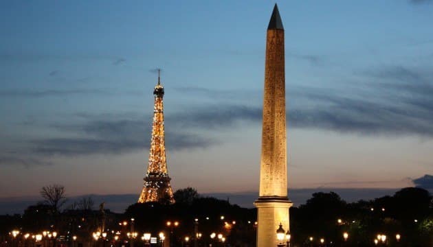 Obélisque Paris Concorde et Tour Eiffel