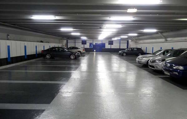 Un parking à la défense.