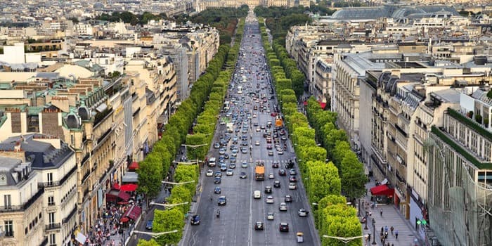 Les champs Elysées