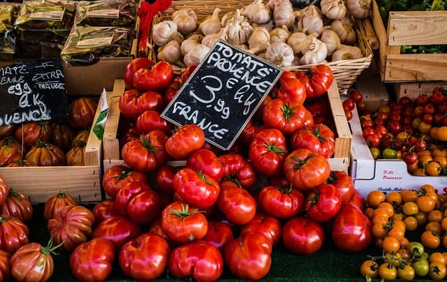 tomatoes g3dd4a3409_640